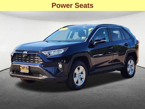 Used 2021 Toyota RAV4 XLE AWD/4WD image 9