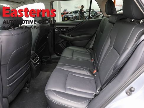 Used 2023 Subaru Outback Limited AWD/4WD image 23