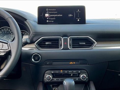 New 2025 MAZDA CX-5 Signature image 11
