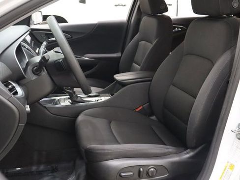 Used 2023 Chevrolet Malibu LT FWD image 8