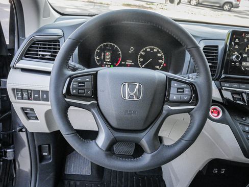 New 2026 Honda Odyssey EX-L image 17