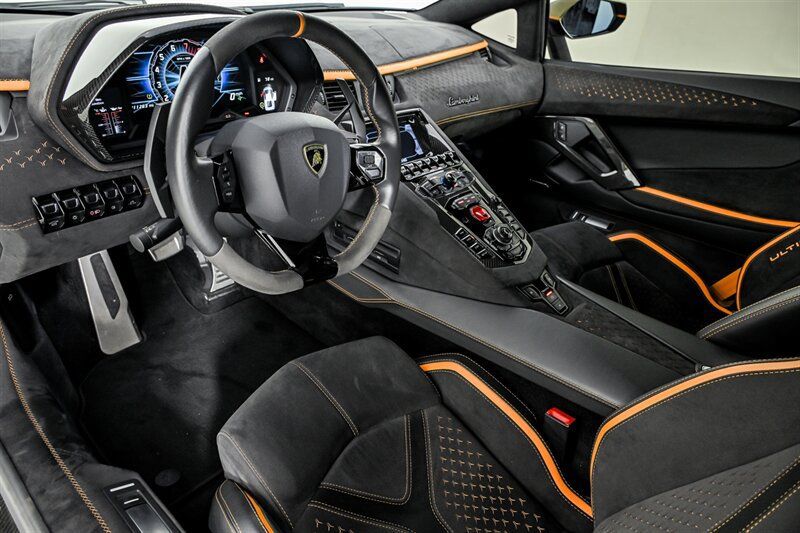 Used 2022 Lamborghini Aventador LP 780-4 Ultimae AWD/4WD image 21