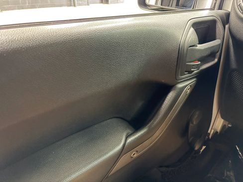 Used 2012 Jeep Wrangler Sport image 29