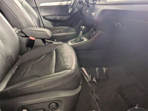 Used 2018 Audi Q3 2.0T Premium image 30