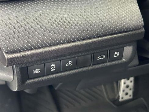 Certified 2026 Toyota Camry SE w/ Convenience Package FWD image 18