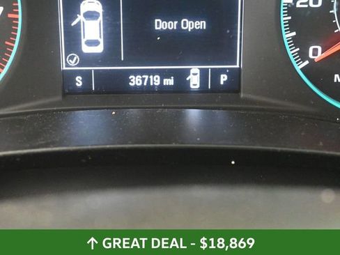 Used 2025 Chevrolet Malibu LT image 36