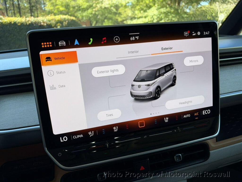 Used 2025 Volkswagen ID. Buzz 1st Edition AWD/4WD image 24