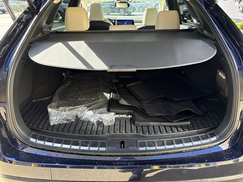 Used 2023 Lexus RX 350 w/ Accessory Package (2T) AWD/4WD image 32