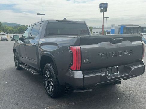 Used 2024 Toyota Tundra Platinum AWD/4WD image 10