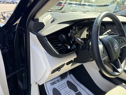 Certified 2021 Buick Envision Avenir w/ Technology Package II image 18