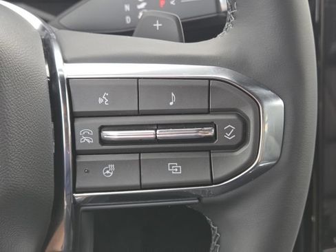 New 2026 GMC Acadia Elevation w/ Elevation Premium Package AWD/4WD image 14