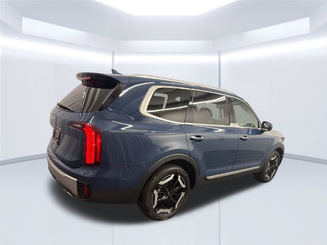 Certified 2023 Kia Telluride S FWD image 6