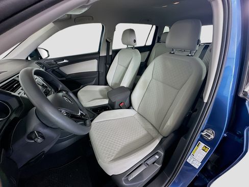 Used 2018 Volkswagen Tiguan S FWD image 13