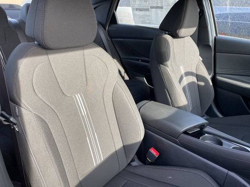 New 2026 Hyundai Elantra SEL FWD image 10