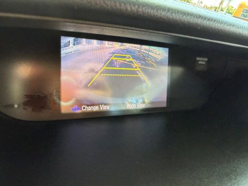 Used 2015 Honda CR-V LX image 24