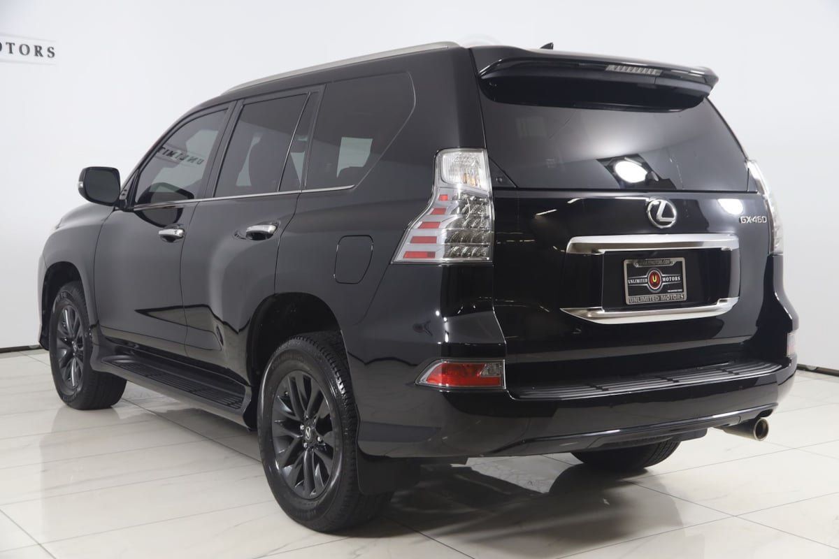 Used 2023 Lexus GX 460 Premium w/ Premium Package AWD/4WD image 4