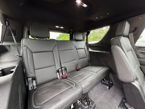 Used 2024 GMC Yukon Denali AWD/4WD image 39