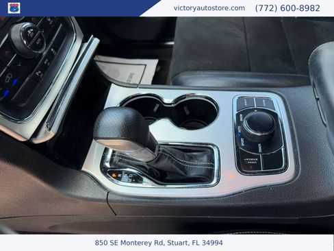 Used 2016 Jeep Grand Cherokee SRT AWD/4WD image 26