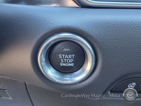 New 2025 MAZDA CX-5 Signature image 19