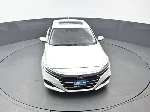 Used 2021 Honda Accord EX image 42