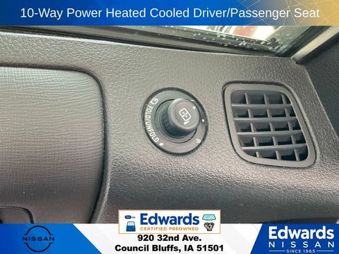 Used 2019 Ford Flex Limited w/ Equipment Group 303A AWD/4WD image 33
