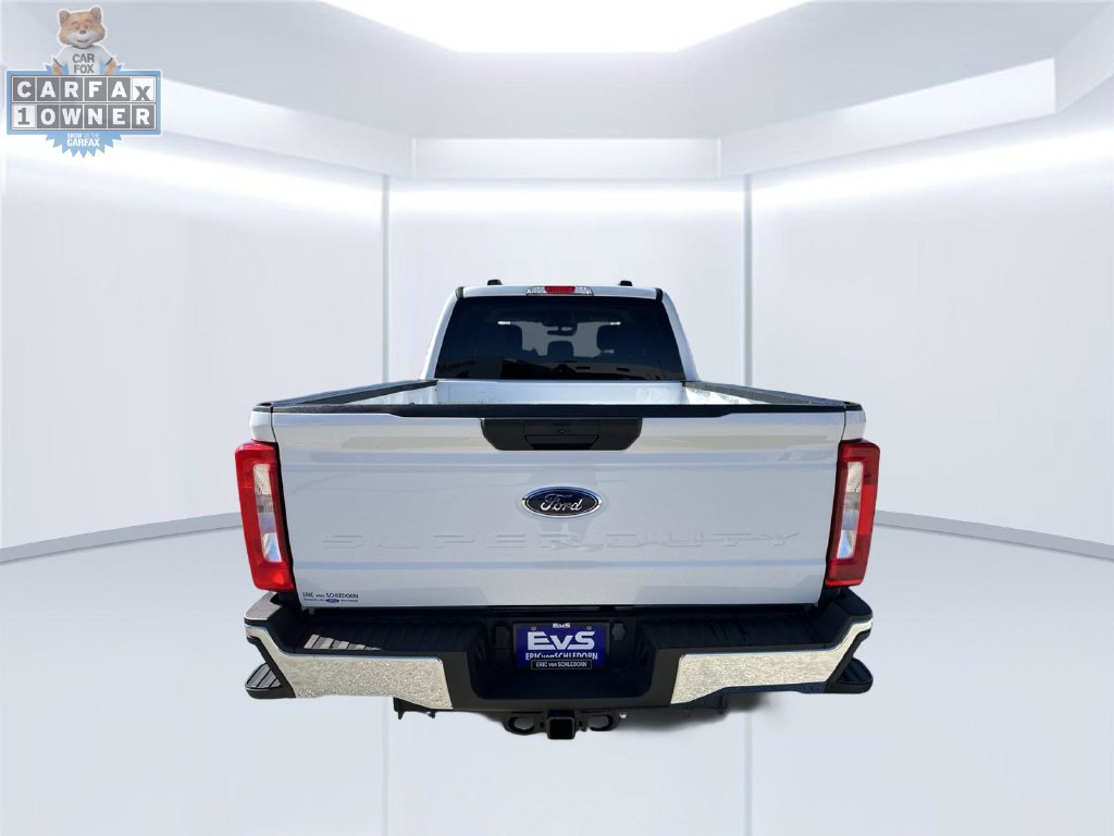 Used 2024 Ford F350 XLT AWD/4WD image 4