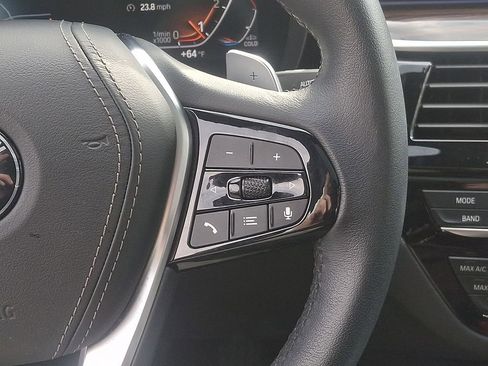 Used 2023 BMW 530i w/ Premium Package image 22