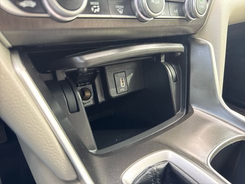 Used 2020 Honda Accord LX image 23