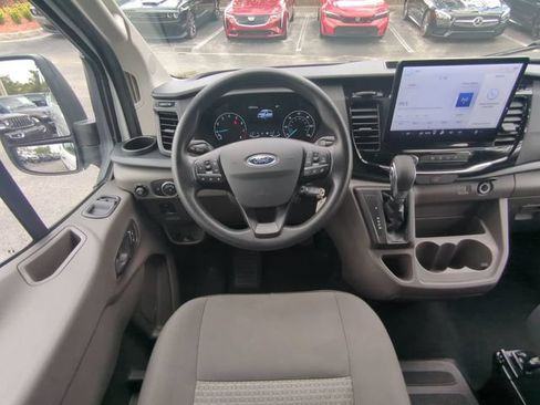 Used 2024 Ford Transit 350 XLT RWD image 18