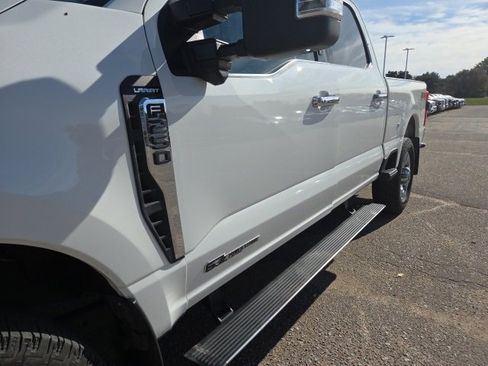 Used 2023 Ford F250 Lariat w/ Lariat Ultimate Package image 17