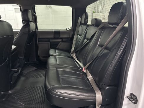 Used 2018 Ford F150 XLT w/ Equipment Group 301A Mid image 22