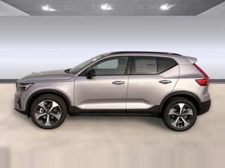 Certified 2026 Volvo XC40 B5 Core w/ Climate Package AWD/4WD video 2