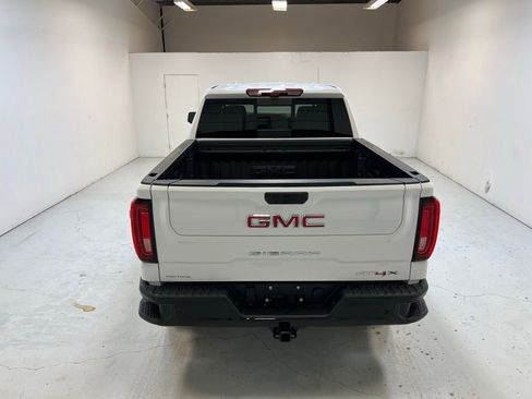 New 2026 GMC Sierra 1500 AT4X image 3