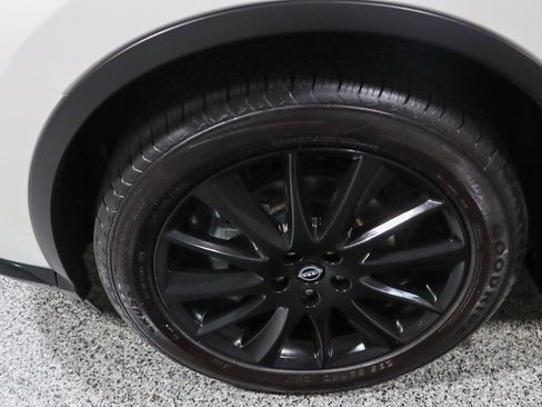 Used 2023 Nissan Murano SV w/ SV Midnight Edition Package FWD image 11