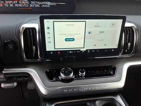 New 2025 Ford Expedition Platinum w/ Driver's Package image 14