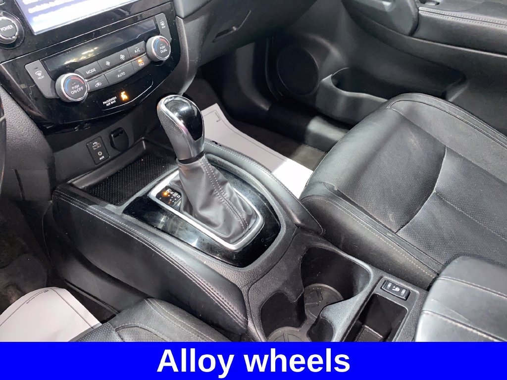 Used 2017 Nissan Rogue SL AWD/4WD image 18