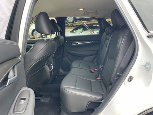 Certified 2025 INFINITI QX50 Pure image 14