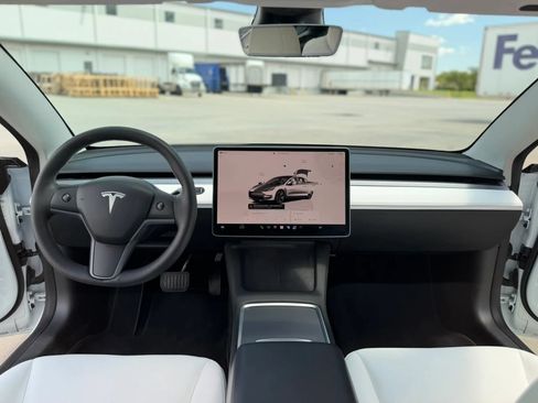 Used 2023 Tesla Model 3 Standard Range RWD image 26