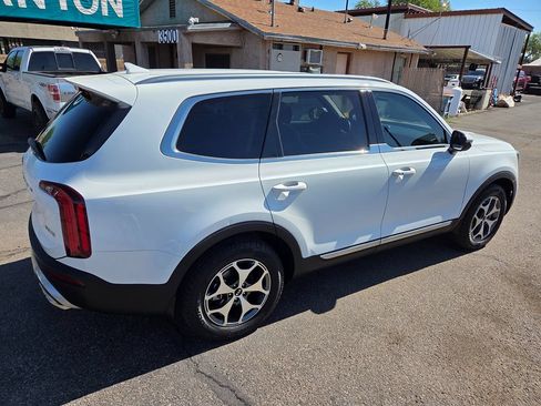 Used 2020 Kia Telluride EX FWD image 6