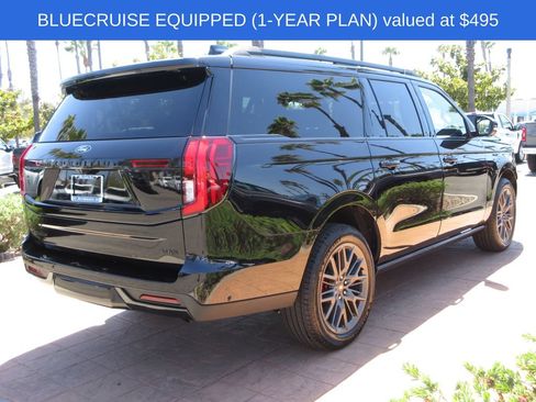 Used 2025 Ford Expedition Max Platinum w/ Stealth Performance Package AWD/4WD image 4