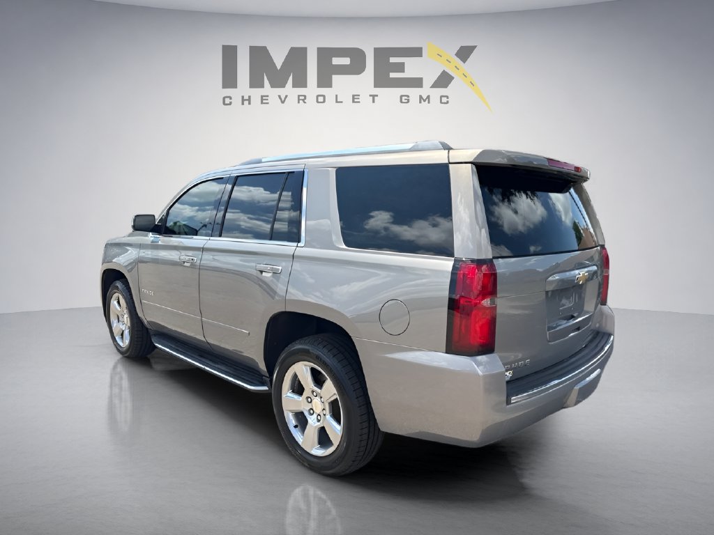 Used 2018 Chevrolet Tahoe Premier AWD/4WD image 3