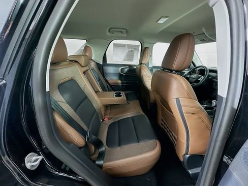 Used 2025 Ford Bronco Sport Outer Banks w/ Outer Banks Tech Package+ image 33