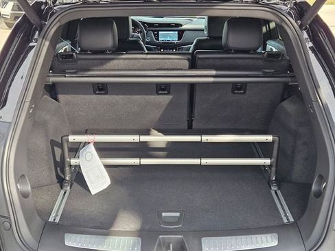 New 2026 Cadillac XT5 Sportv w/ LPO, Red Accent Package image 29