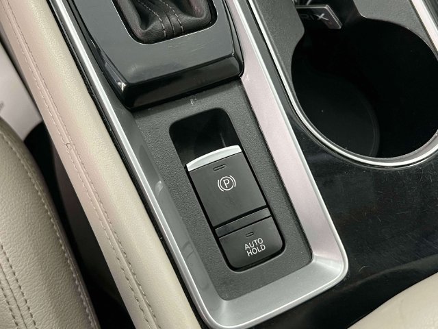 Used 2020 Nissan Altima 2.5 SL AWD/4WD image 37