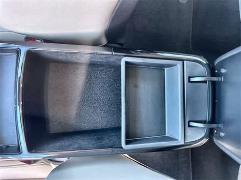 Used 2019 Kia Stinger Premium image 27