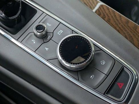 Certified 2024 Cadillac Escalade ESV Sport Platinum w/ LPO, ONYX Package AWD/4WD image 20