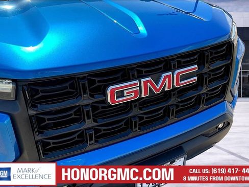 Used 2023 GMC Canyon Elevation w/ Elevation Premium Package AWD/4WD image 34