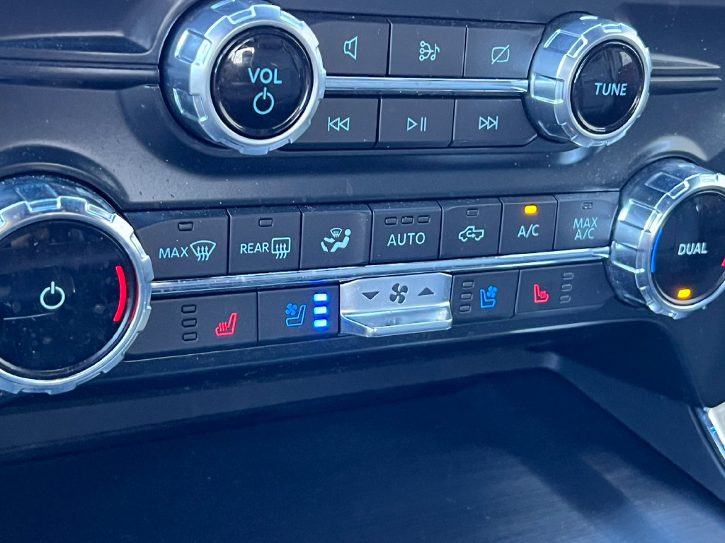 Used 2022 Ford F150 Lariat AWD/4WD image 30