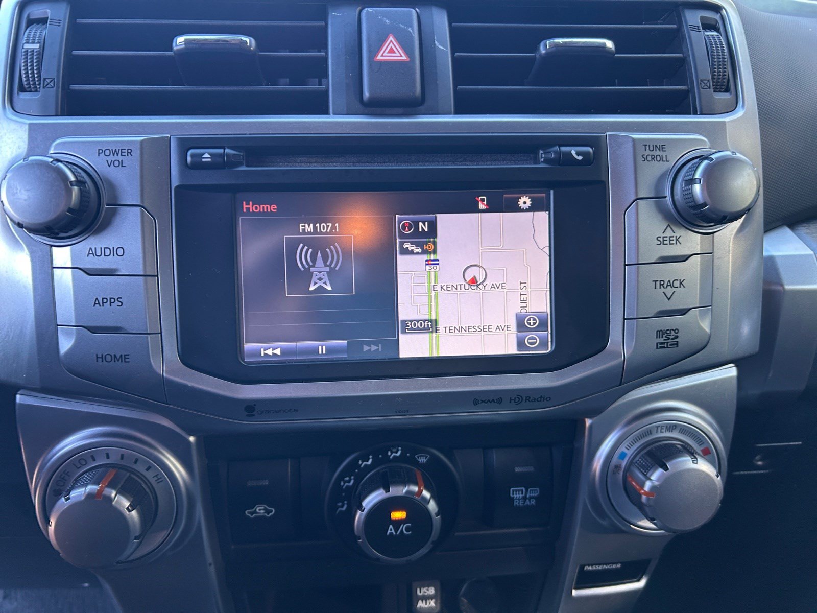 Used 2018 Toyota 4Runner SR5 RWD image 26