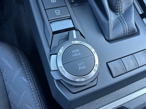 New 2026 Toyota Tacoma SR5 image 32